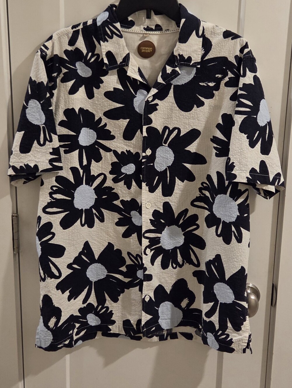 Common People Textured Cotton Button-Down Floral Hawaiian Shirt - Size XL